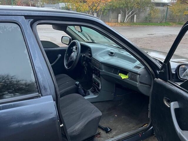 Чорний Деу Нексія, об'ємом двигуна 1.5 л та пробігом 150 тис. км за 1000 $, фото 7 на Automoto.ua