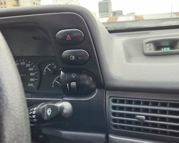 Черный Дэу Нексия, объемом двигателя 1.5 л и пробегом 141 тыс. км за 2800 $, фото 17 на Automoto.ua