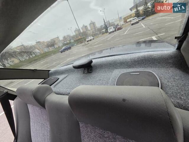 Черный Дэу Нексия, объемом двигателя 1.5 л и пробегом 141 тыс. км за 2800 $, фото 19 на Automoto.ua