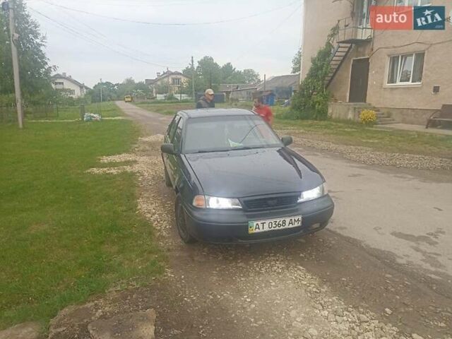 Черный Дэу Нексия, объемом двигателя 1.5 л и пробегом 100 тыс. км за 800 $, фото 4 на Automoto.ua