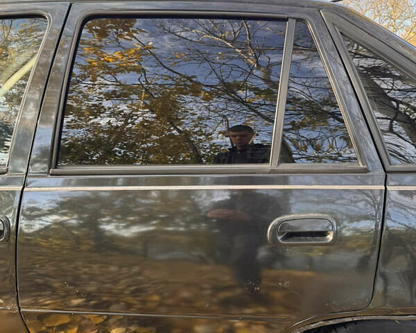 Чорний Деу Нексія, об'ємом двигуна 1.5 л та пробігом 230 тис. км за 1880 $, фото 11 на Automoto.ua