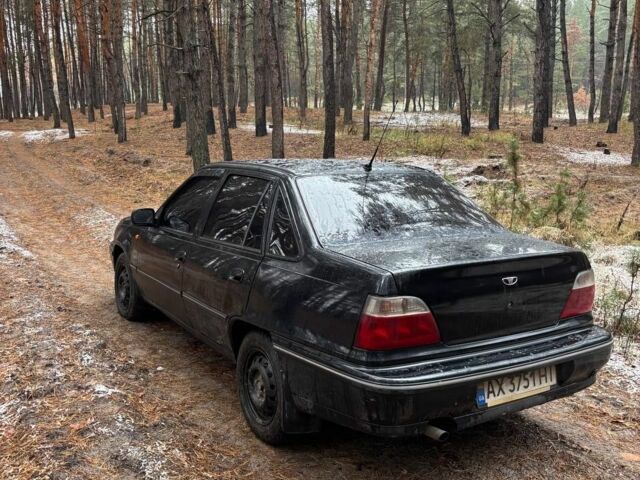 Черный Дэу Нексия, объемом двигателя 1.5 л и пробегом 570 тыс. км за 950 $, фото 3 на Automoto.ua