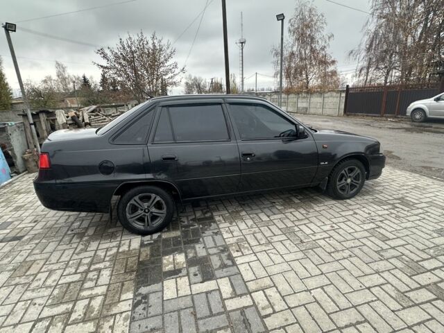 Черный Дэу Нексия, объемом двигателя 1.5 л и пробегом 3 тыс. км за 2200 $, фото 1 на Automoto.ua