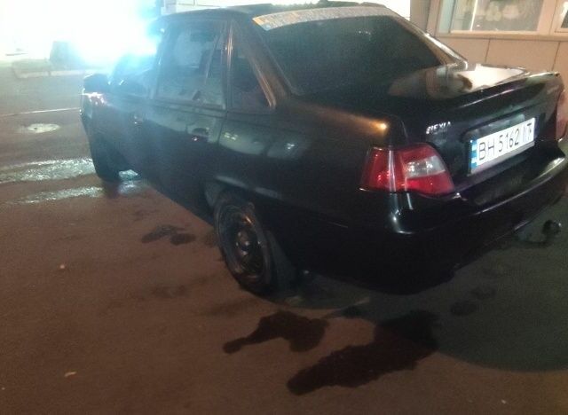 Чорний Деу Нексія, об'ємом двигуна 0 л та пробігом 220 тис. км за 1200 $, фото 1 на Automoto.ua