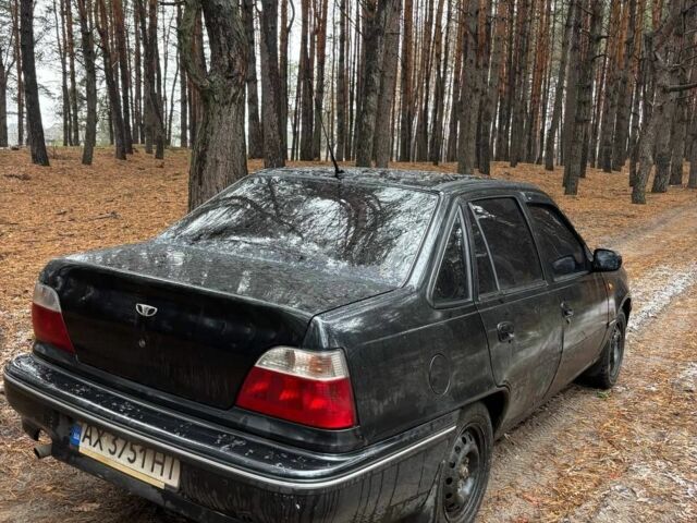 Черный Дэу Нексия, объемом двигателя 1.5 л и пробегом 570 тыс. км за 950 $, фото 4 на Automoto.ua