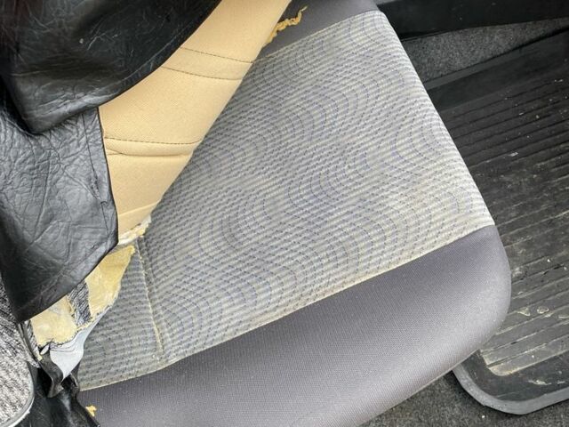 Черный Дэу Нексия, объемом двигателя 1.5 л и пробегом 90 тыс. км за 800 $, фото 10 на Automoto.ua