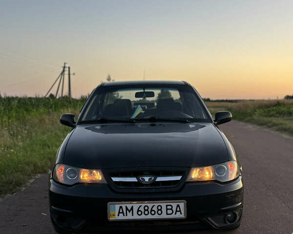 Деу Нексія 2009 у Овруче на Automoto.ua Чорний Деу Нексія, об'ємом двигуна 1.6 л та пробігом 204 тис. км за 2500 $, фото 5 на Automoto.ua