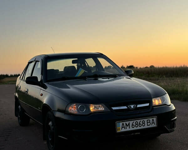 Деу Нексія 2009 у Овруче на Automoto.ua Чорний Деу Нексія, об'ємом двигуна 1.6 л та пробігом 204 тис. км за 2500 $, фото 2 на Automoto.ua