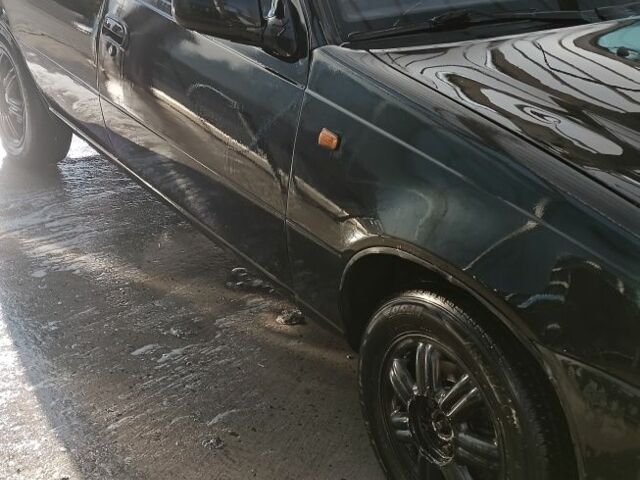 Деу Нексія 2009 у Кам'янське (Дніпродзержинськ) на Automoto.ua Чорний Деу Нексія, об'ємом двигуна 1.6 л та пробігом 346 тис. км за 800 $, фото 1 на Automoto.ua