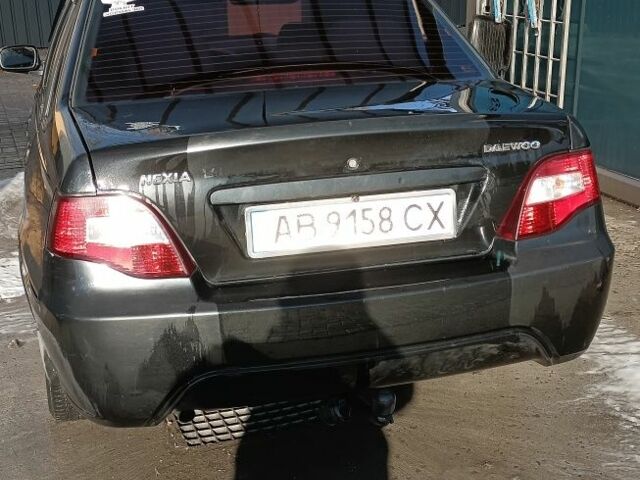 Деу Нексія 2009 у Кам'янське (Дніпродзержинськ) на Automoto.ua Чорний Деу Нексія, об'ємом двигуна 1.6 л та пробігом 346 тис. км за 800 $, фото 3 на Automoto.ua