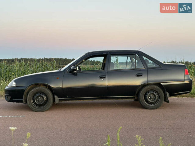 Деу Нексія 2009 у Овруче на Automoto.ua Чорний Деу Нексія, об'ємом двигуна 1.6 л та пробігом 204 тис. км за 2500 $, фото 3 на Automoto.ua