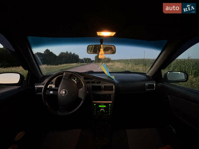 Деу Нексія 2009 у Овруче на Automoto.ua Чорний Деу Нексія, об'ємом двигуна 1.6 л та пробігом 204 тис. км за 2500 $, фото 28 на Automoto.ua