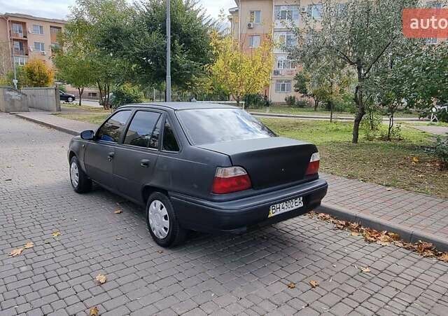 Дэу Нексия 2010 в Одессе на Automoto.ua Черный Дэу Нексия, объемом двигателя 1.6 л и пробегом 157 тыс. км за 2100 $, фото 4 на Automoto.ua