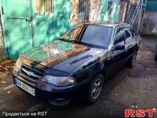Чорний Деу Нексія, об'ємом двигуна 1.5 л та пробігом 102 тис. км за 2400 $, фото 5 на Automoto.ua