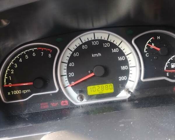 Чорний Деу Нексія, об'ємом двигуна 1.5 л та пробігом 103 тис. км за 2450 $, фото 4 на Automoto.ua