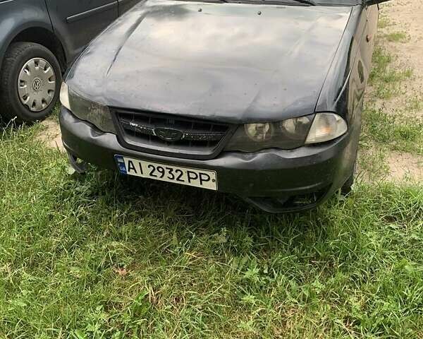 Черный Дэу Нексия, объемом двигателя 1.5 л и пробегом 330 тыс. км за 1300 $, фото 5 на Automoto.ua