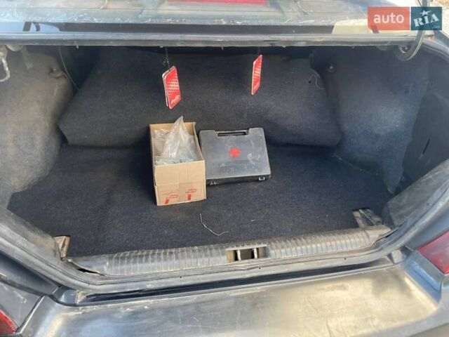 Деу Нексія 2011 у Змиеве на Automoto.ua Чорний Деу Нексія, об'ємом двигуна 1.5 л та пробігом 248 тис. км за 1100 $, фото 4 на Automoto.ua