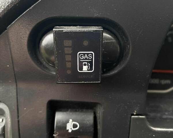 Черный Дэу Нексия, объемом двигателя 1.5 л и пробегом 252 тыс. км за 2300 $, фото 10 на Automoto.ua