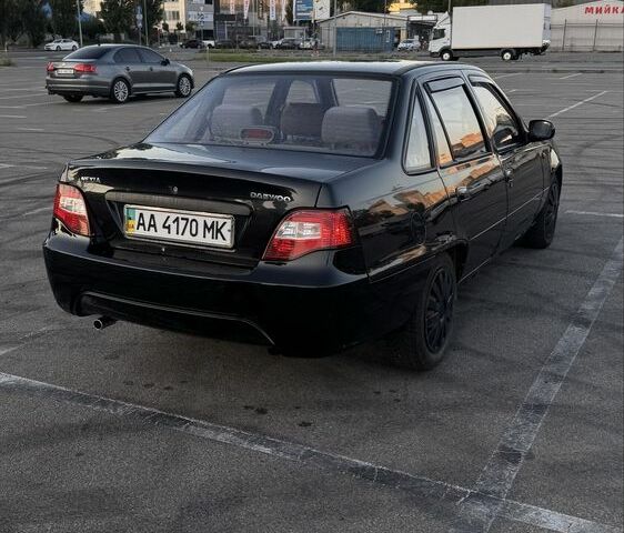 Черный Дэу Нексия, объемом двигателя 1.5 л и пробегом 152 тыс. км за 1600 $, фото 3 на Automoto.ua