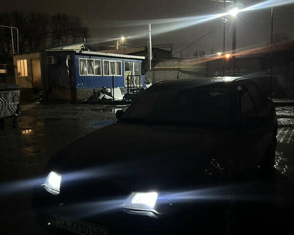 Чорний Деу Нексія, об'ємом двигуна 1.6 л та пробігом 201 тис. км за 1799 $, фото 1 на Automoto.ua