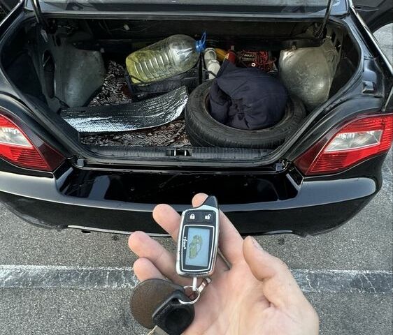 Черный Дэу Нексия, объемом двигателя 1.5 л и пробегом 152 тыс. км за 1600 $, фото 2 на Automoto.ua