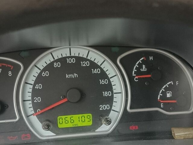 Черный Дэу Нексия, объемом двигателя 1 л и пробегом 66 тыс. км за 3500 $, фото 7 на Automoto.ua