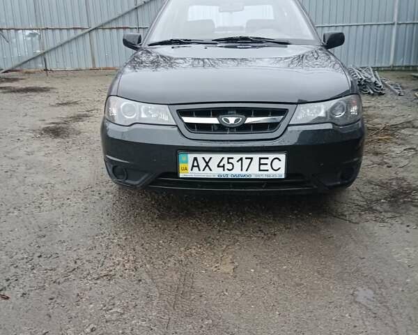 Черный Дэу Нексия, объемом двигателя 1.5 л и пробегом 66 тыс. км за 3500 $, фото 5 на Automoto.ua