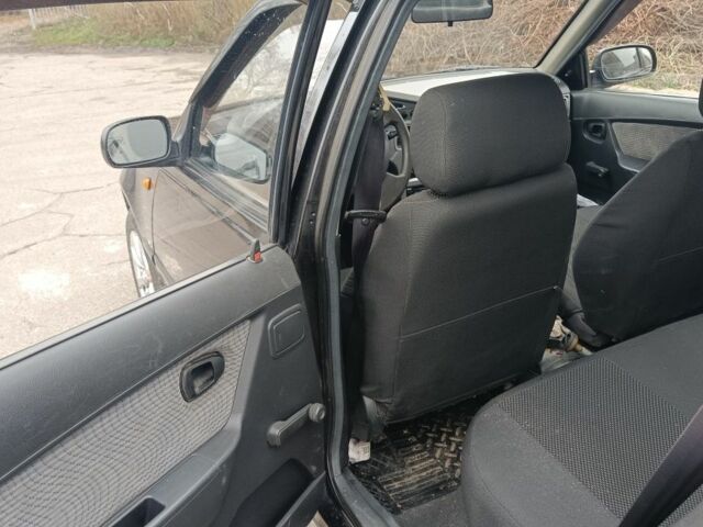 Черный Дэу Нексия, объемом двигателя 1 л и пробегом 66 тыс. км за 3500 $, фото 1 на Automoto.ua