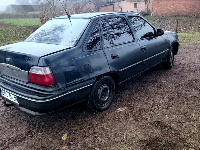 Фиолетовый Дэу Нексия, объемом двигателя 1.5 л и пробегом 0 тыс. км за 1300 $, фото 4 на Automoto.ua