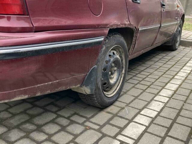 Червоний Деу Нексія, об'ємом двигуна 1.5 л та пробігом 3 тис. км за 1000 $, фото 16 на Automoto.ua