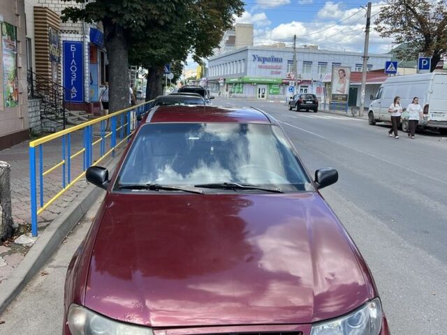 Красный Дэу Нексия, объемом двигателя 1.6 л и пробегом 159 тыс. км за 1450 $, фото 2 на Automoto.ua
