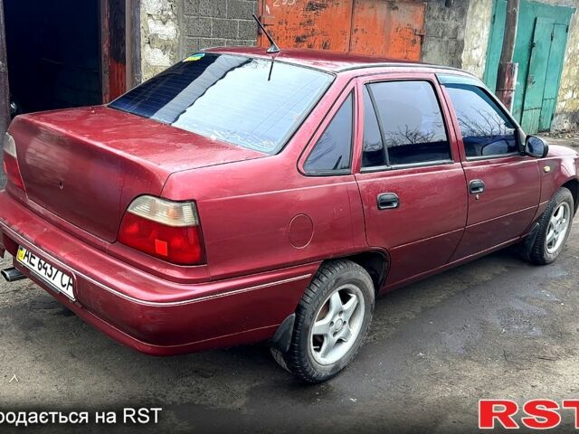 Червоний Деу Нексія, об'ємом двигуна 1.5 л та пробігом 210 тис. км за 1700 $, фото 3 на Automoto.ua