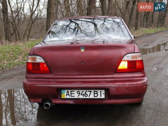 Красный Дэу Нексия, объемом двигателя 1.5 л и пробегом 275 тыс. км за 900 $, фото 1 на Automoto.ua