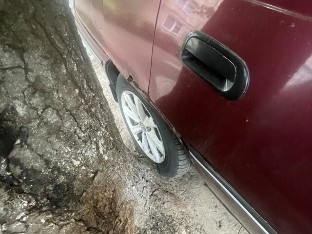 Червоний Деу Нексія, об'ємом двигуна 1.5 л та пробігом 30 тис. км за 1700 $, фото 5 на Automoto.ua