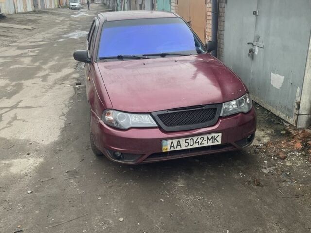 Червоний Деу Нексія, об'ємом двигуна 1.5 л та пробігом 30 тис. км за 1700 $, фото 2 на Automoto.ua