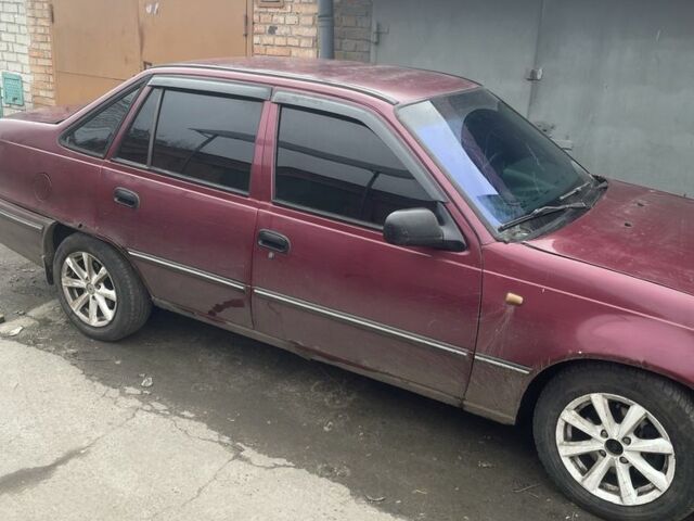 Червоний Деу Нексія, об'ємом двигуна 1.5 л та пробігом 30 тис. км за 1700 $, фото 1 на Automoto.ua