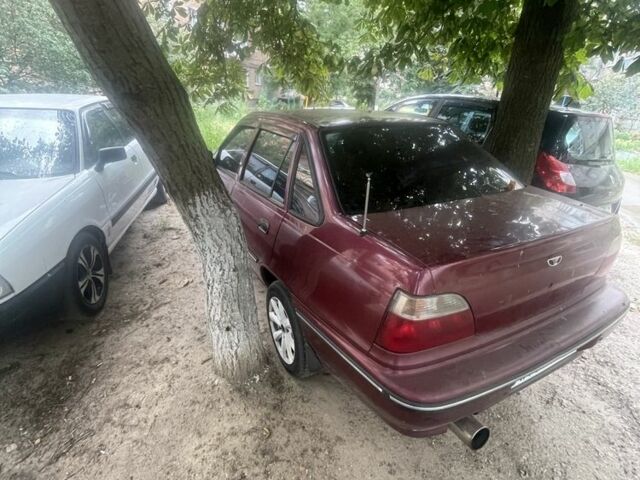 Червоний Деу Нексія, об'ємом двигуна 1.5 л та пробігом 30 тис. км за 1700 $, фото 3 на Automoto.ua