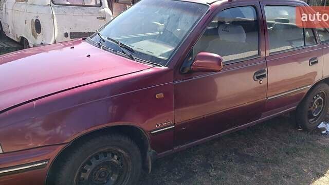 Деу Нексія 2005 у Бородянке на Automoto.ua Червоний Деу Нексія, об'ємом двигуна 1.5 л та пробігом 332 тис. км за 1500 $, фото 1 на Automoto.ua