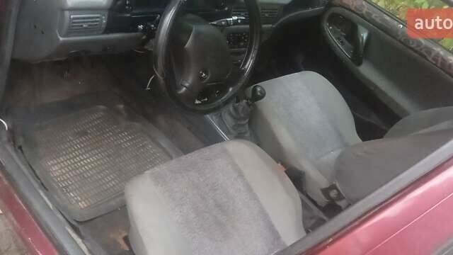 Красный Дэу Нексия, объемом двигателя 1.5 л и пробегом 125 тыс. км за 500 $, фото 4 на Automoto.ua