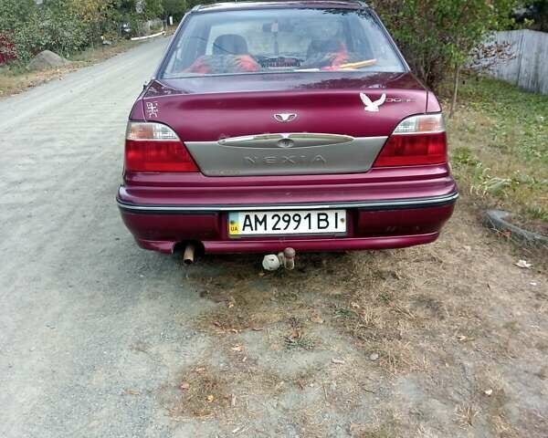 Красный Дэу Нексия, объемом двигателя 0 л и пробегом 160 тыс. км за 2000 $, фото 2 на Automoto.ua