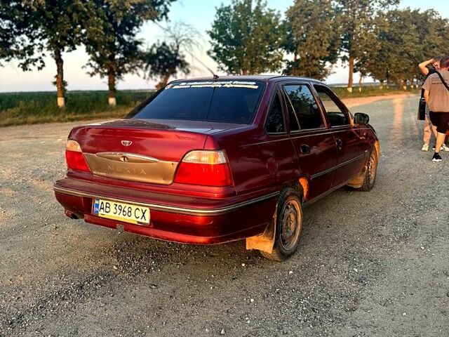 Червоний Деу Нексія, об'ємом двигуна 1.5 л та пробігом 200 тис. км за 1500 $, фото 2 на Automoto.ua