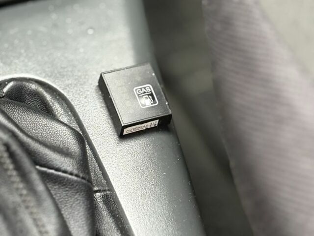 Красный Дэу Нексия, объемом двигателя 1.5 л и пробегом 99 тыс. км за 1299 $, фото 6 на Automoto.ua