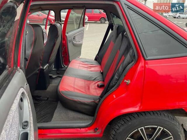 Червоний Деу Нексія, об'ємом двигуна 1.5 л та пробігом 218 тис. км за 1800 $, фото 10 на Automoto.ua