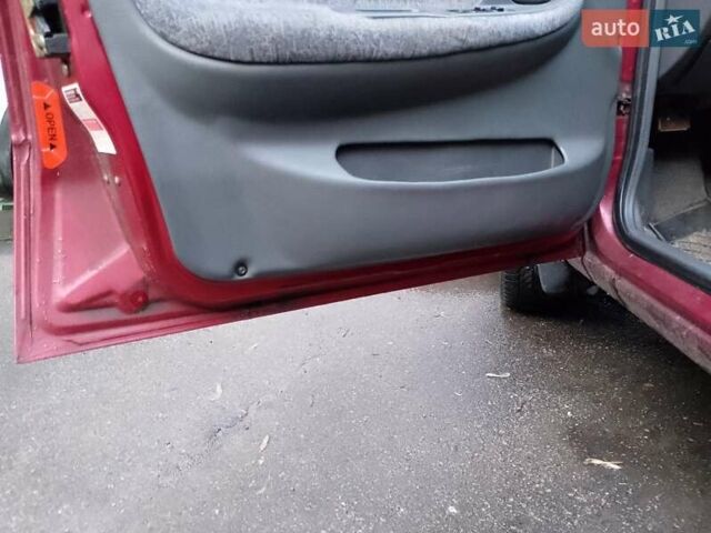 Красный Дэу Нексия, объемом двигателя 1.5 л и пробегом 138 тыс. км за 2041 $, фото 6 на Automoto.ua