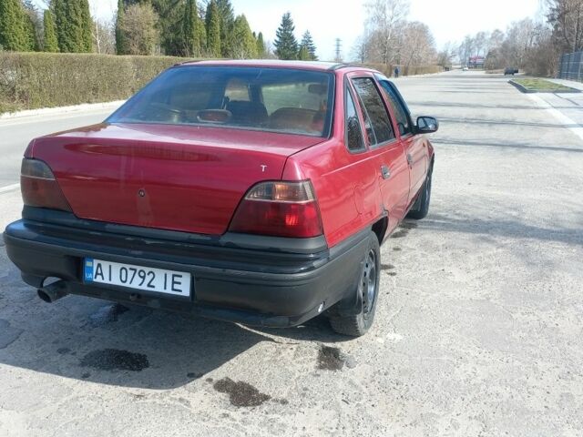 Дэу Нексия 2007 в Белой Церкве на Automoto.ua Красный Дэу Нексия, объемом двигателя 1.5 л и пробегом 250 тыс. км за 900 $, фото 7 на Automoto.ua
