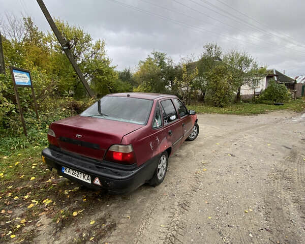 Деу Нексія 2007 у Києві на Automoto.ua Червоний Деу Нексія, об'ємом двигуна 1.6 л та пробігом 30 тис. км за 800 $, фото 3 на Automoto.ua