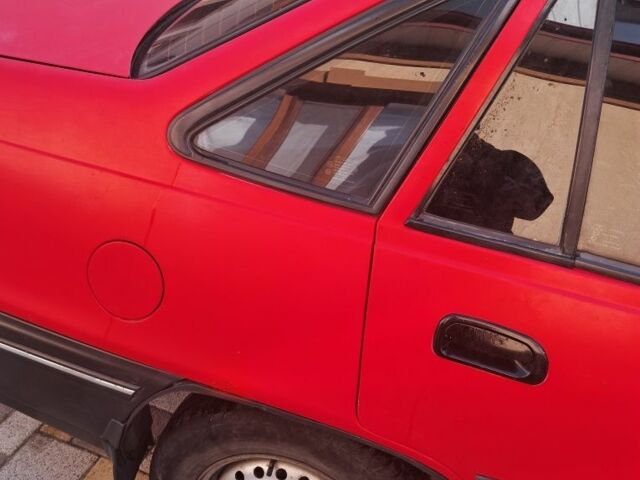 Красный Дэу Нексия, объемом двигателя 1.5 л и пробегом 165 тыс. км за 1000 $, фото 4 на Automoto.ua