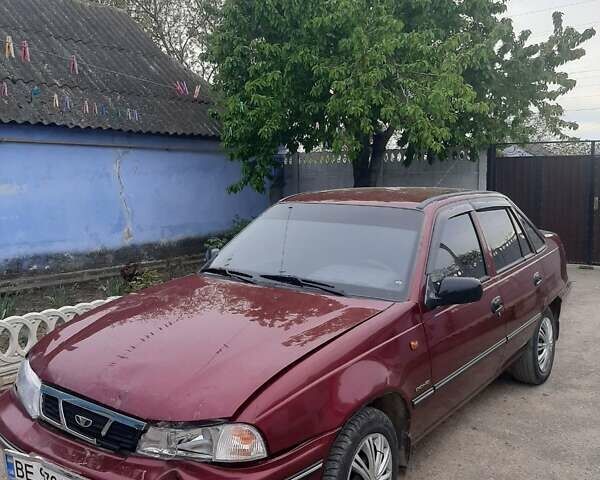 Червоний Деу Нексія, об'ємом двигуна 1.5 л та пробігом 91 тис. км за 1800 $, фото 5 на Automoto.ua