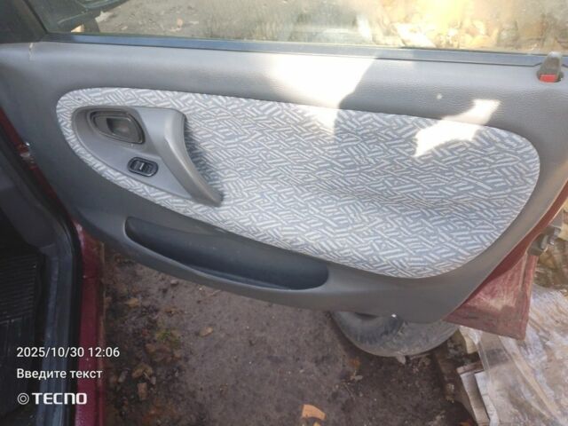 Деу Нексія 2007 у Полтаві на Automoto.ua Червоний Деу Нексія, об'ємом двигуна 1.5 л та пробігом 156 тис. км за 1195 $, фото 9 на Automoto.ua