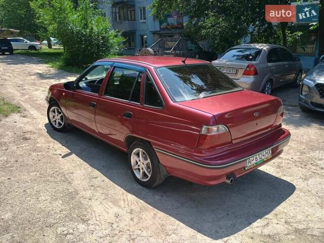 Красный Дэу Нексия, объемом двигателя 1.5 л и пробегом 202 тыс. км за 2500 $, фото 7 на Automoto.ua
